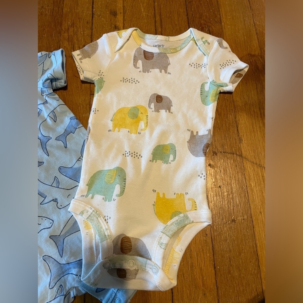 LOT Boys 3-6 month summer bundle shark jumpsuit elephants carters and gerber - Picture 5 of 9
